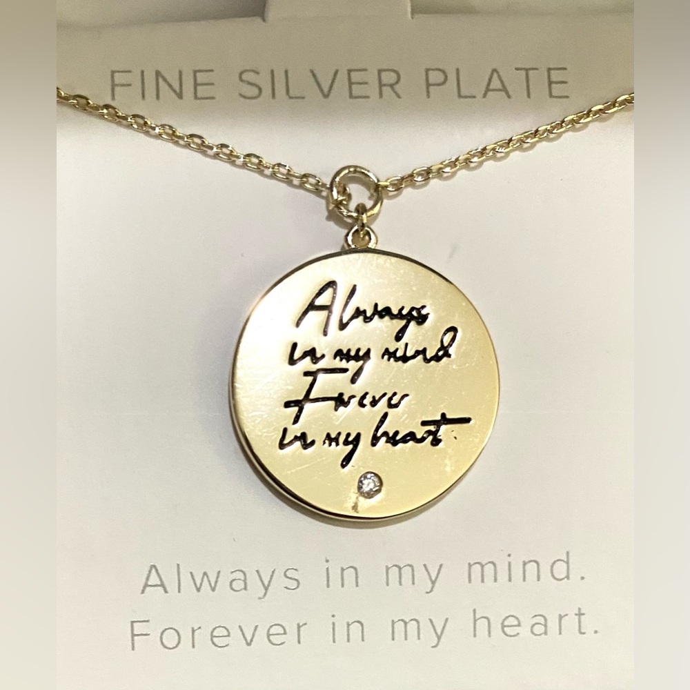 Silver Round Disc Charm Chain Necklace Always on my Mind Fall Preppy Cottagecore - Picture 3 of 13